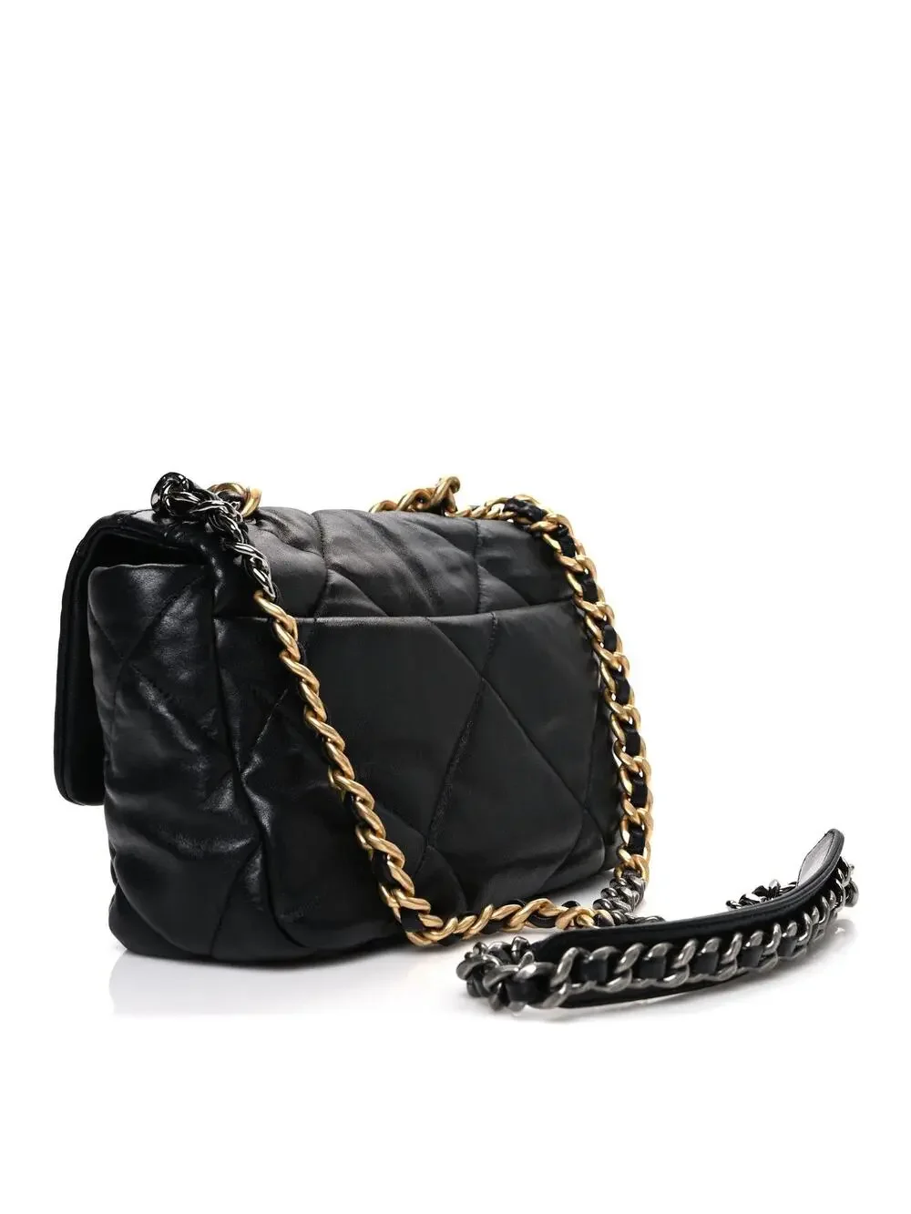 Lambskin Quilted Medium Chanel 19 Flap #300539C37B